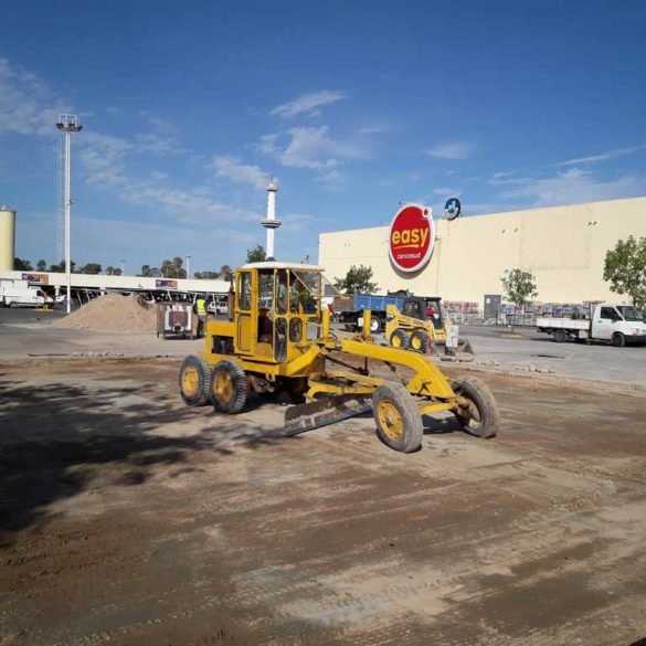 Pavimentaciones de hormigón en playas de estacionamiento y maniobras de locales comerciales – Cencosud SA